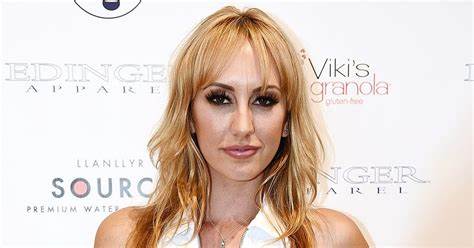 Brett Rossi Bio Age, Career, Net Worth, Height, Education, Boyfriend & More